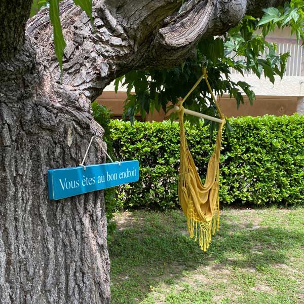 hamacs dans le jardin